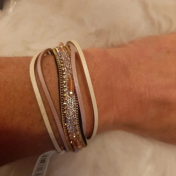 NWT 10 pair Cubic Zirconia earrings and 2 Maurices bracelets - Picture 2 of 4